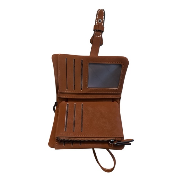 🧡 5 for $25 🧡 Brown Leather Wristlet - Picture 3 of 3